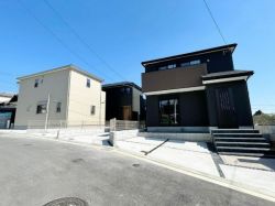 ファーストタウン寝屋川市 小路北町 新築一戸建て4号棟★★