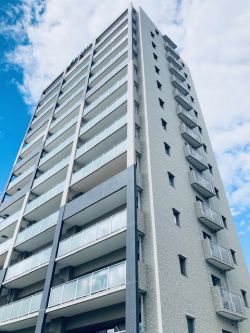 リベール津島プレミアム ３階３ＬＤＫ