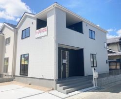 岡山市中区山崎新築一戸建て【リーブルガーデン中区山崎第13】１号棟
