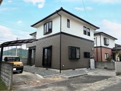 岡山市東区瀬戸町沖一戸建て