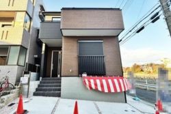 リーブルガーデン豊中市 桜の町５丁目 新築一戸建て５期１棟★★
